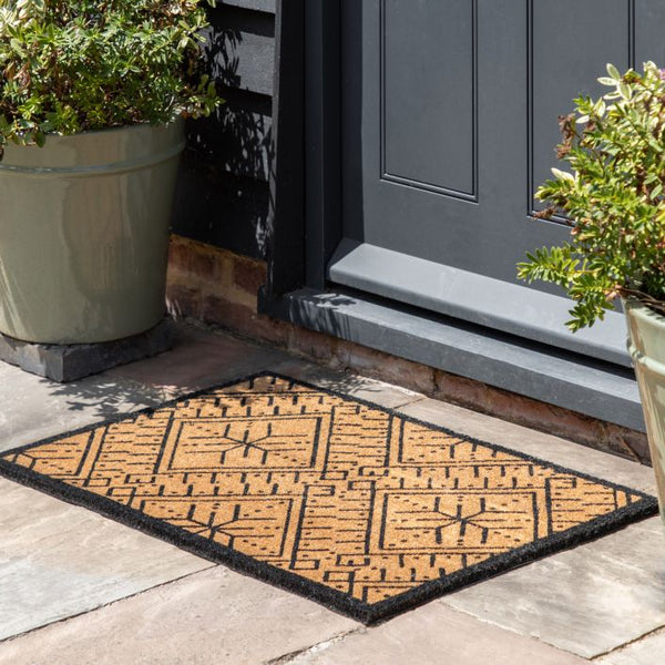 Ghedi Palza Black and Natural Coir Doormat — SantoLusso®