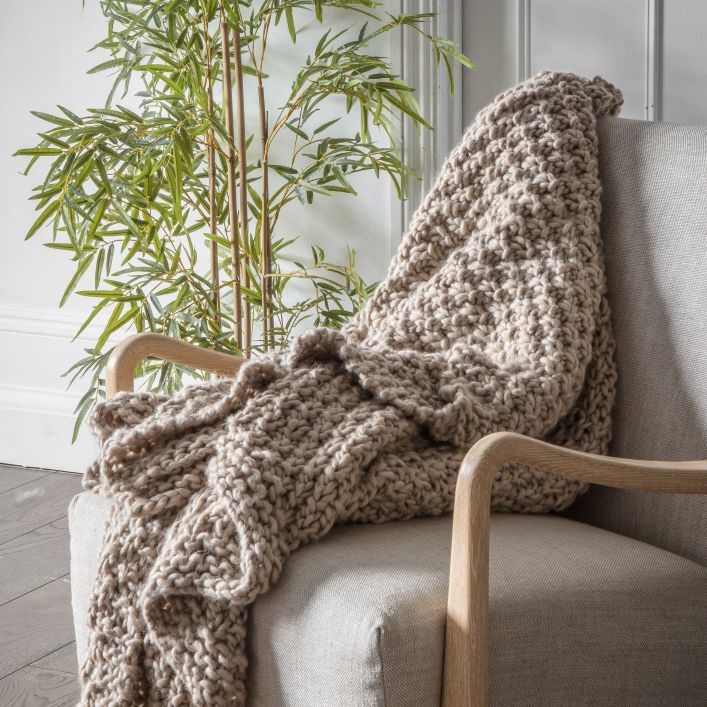 Ghedi Tommaso Chunky Knitted Throw Oatmeal — SantoLusso®