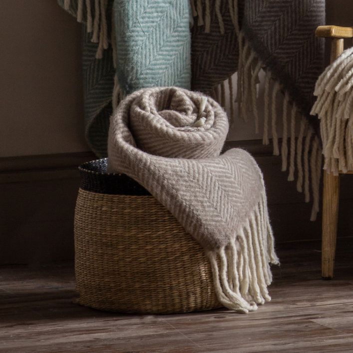 Ghedi Wool Throw Taupe — SantoLusso®